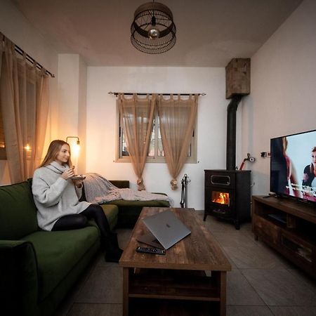Apartmán Aprosmeno Jacuzzi House 2 Agros Exteriér fotografie